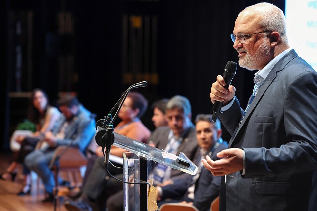 Seminário Águas para o Futuro - Mesa Redonda 2: Abordagens inovadoras e integradas para o aumento da resiliência territorial frente às mudanças climáticas