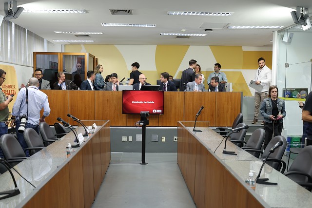 Assembleia Fiscaliza - Comissões de Saúde e Prevenção do Câncer - prestação de contas sobre a SES