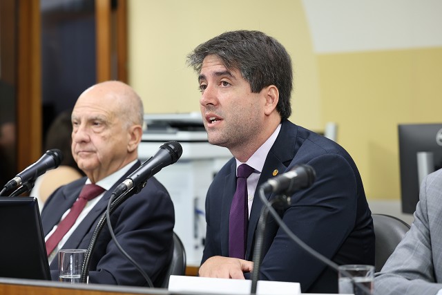 Assembleia Fiscaliza - Comissões de Saúde e Prevenção do Câncer - prestação de contas sobre a SES
