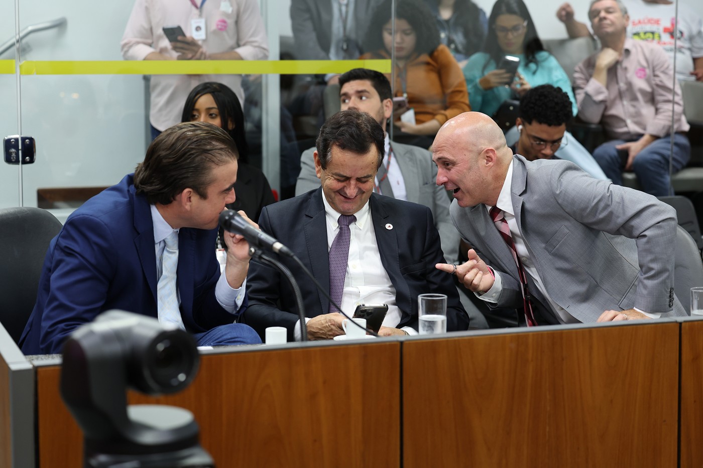 Assembleia Fiscaliza - Comissões de Saúde e Câncer - prestação de contas sobre a SES