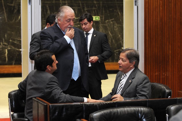 Durante a Reunião Ordinária, foi comunicado afastamento do governador Anastasia em função de viagem ao México