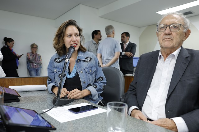 Comissão de Fiscalização Financeira e Orçamentária - análise de proposições (reunião das 10:15)