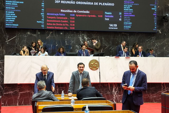 Reunião Ordinária de Plenário - tarde - análise de proposições
