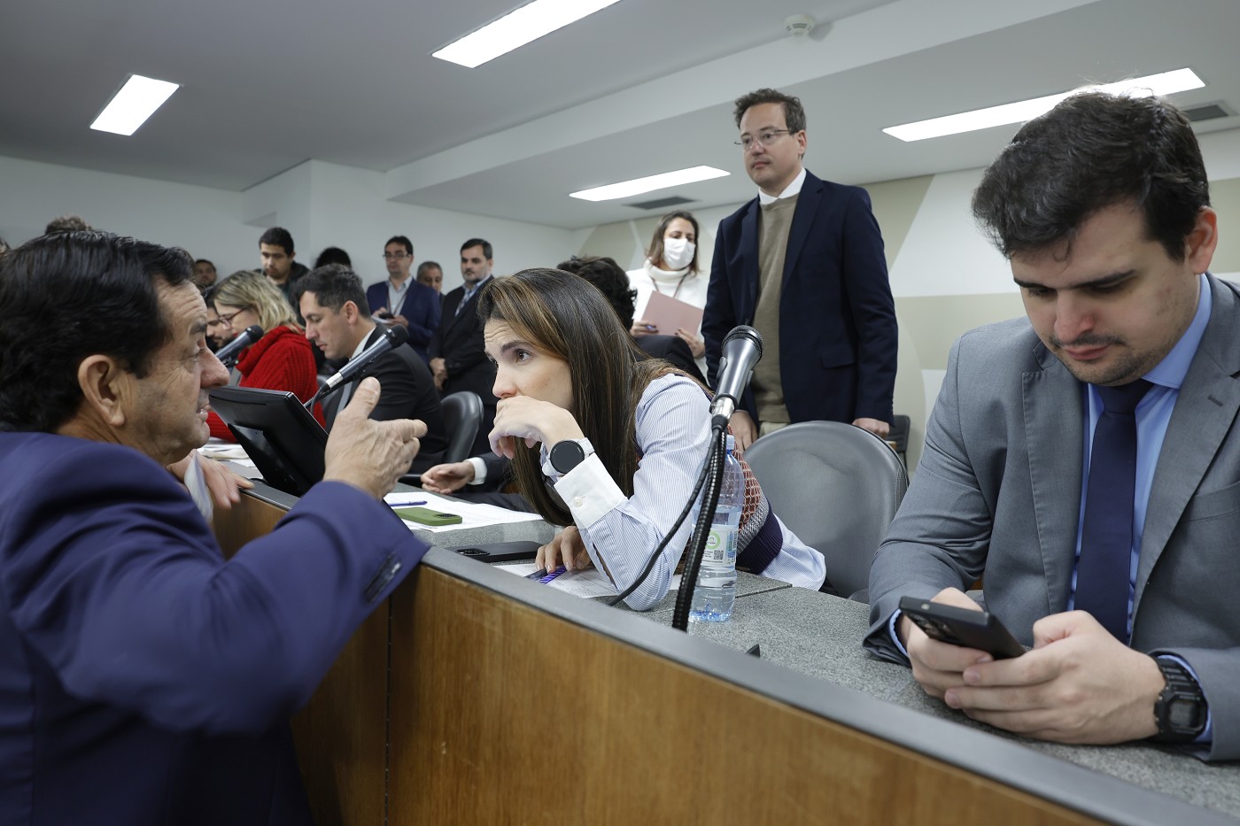 Comissão de Constituição e Justiça - análise de proposições