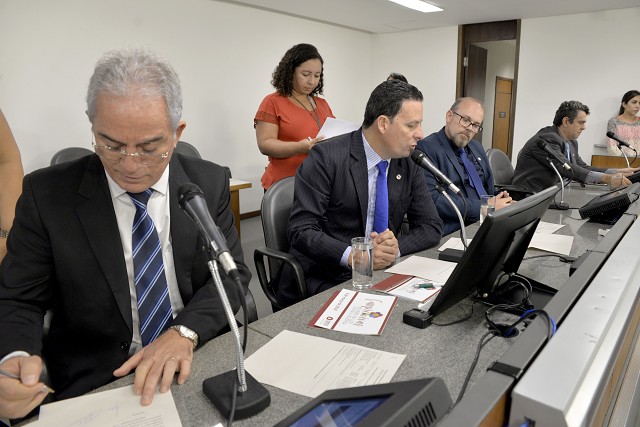 Síndrome de Down, autismo, doenças raras, ICMS de veículos adaptados e educação especial são alguns dos temas a serem debatidos por deputados