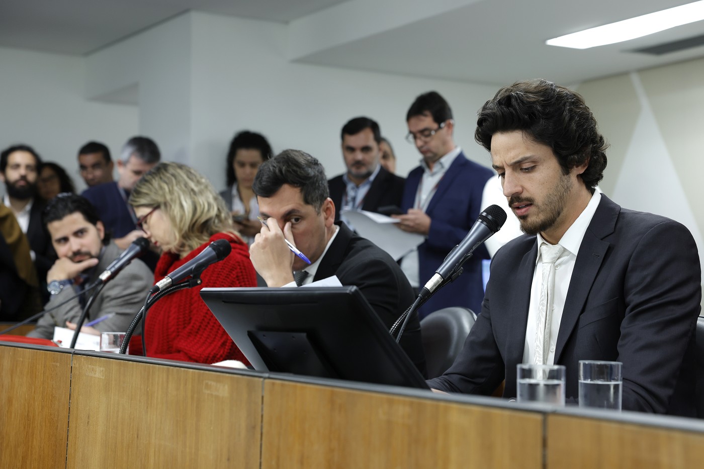 Comissão de Constituição e Justiça - análise de proposições