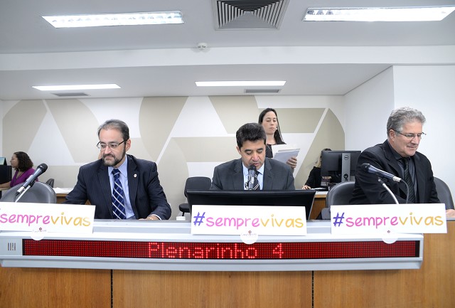 No total, a comissão aprovou quatro requerimentos de audiências
