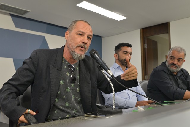 Paulo Tomas Fleury alertou para os interesses econômicos que impedem a liberação da maconha