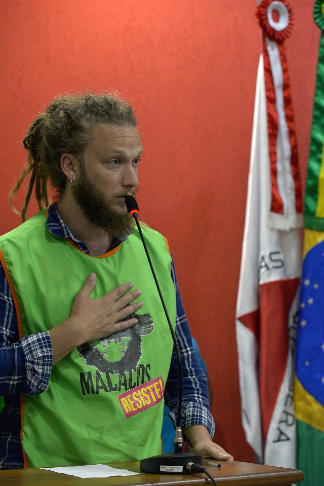 Representante dos moradores cobrou aporte financeiro que possibilite sobrevivência dos atingidos