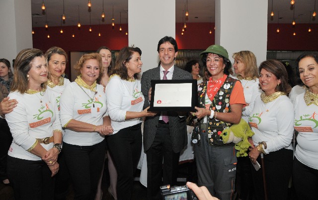 Homenagem da Almg à Associação das Caminhantes da Estrada Real