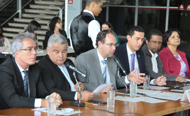 Parlamentares falaram da importância da discussão sobre o processo de escolha dos diretores de escolas