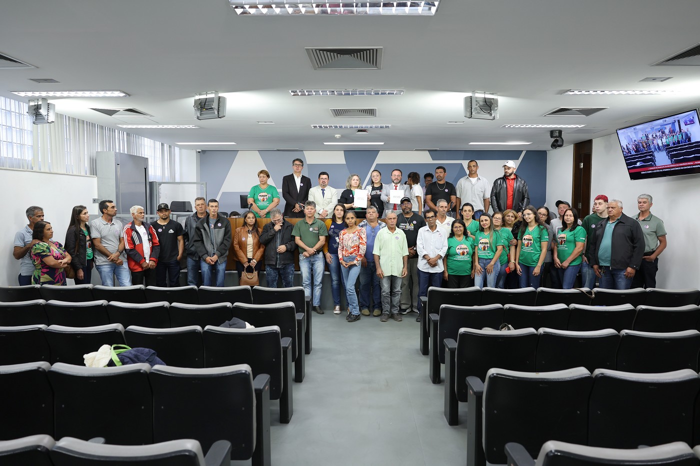Comissão do Trabalho, da Previdência e da Assistência Social - debate sobre a gestão de aterros sanitários na Zona da Mata