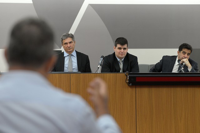 Deputados vão seguir atentos às demandas da categoria e dando apoio às negociações com o Executivo