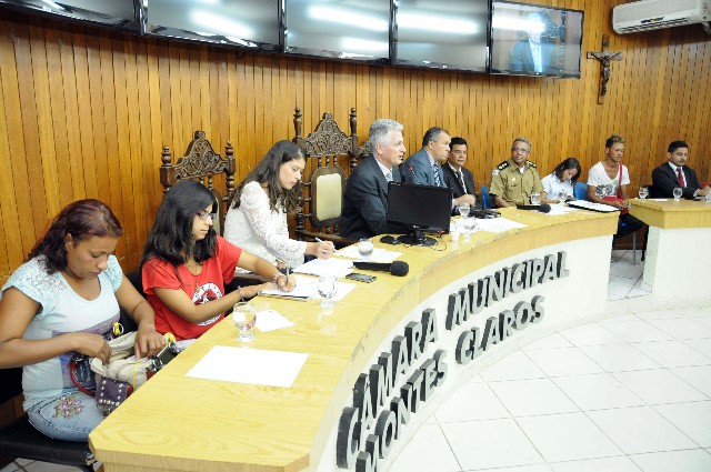 Comissão de Direitos Humanos - debate sobre liminar de despejo em Montes Claros