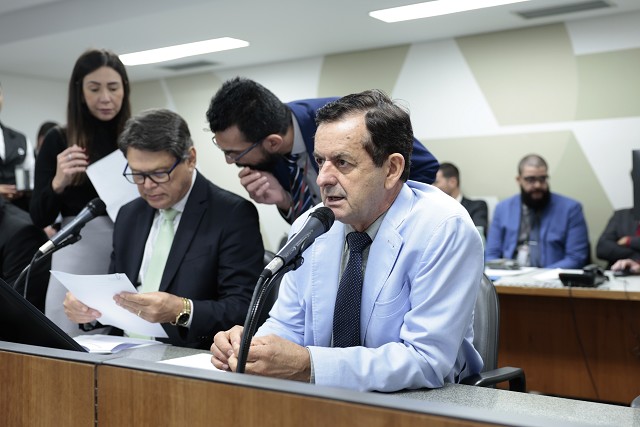 Comissão de Fiscalização Financeira e Orçamentária - análise de proposições