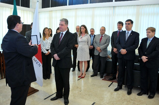 O advogado-geral destacou que a decisão em conceder a medalha ao presidente da ALMG se deu pela postura equilibrada e ponderada que ele tem tido em sua gestão