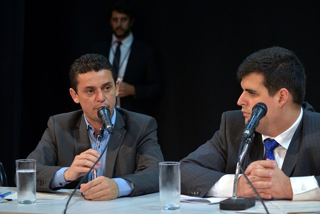 Comissão de Direitos Humanos - debate sobre a situação de São Sebastião das Águas Claras - Macacos