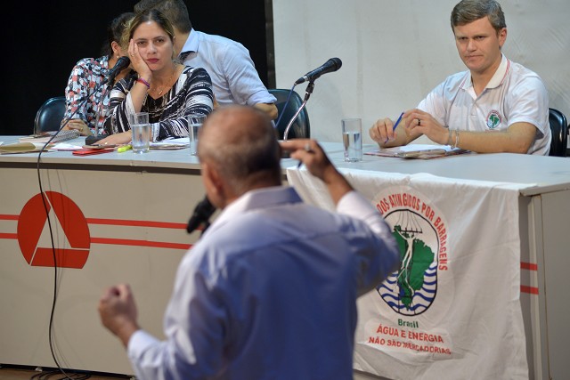 Comissão de Direitos Humanos - debate sobre a situação de São Sebastião das Águas Claras - Macacos