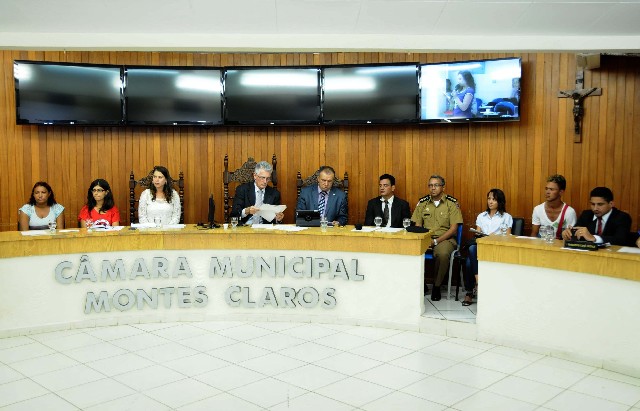 Comissão de Direitos Humanos - debate sobre liminar de despejo em Montes Claros