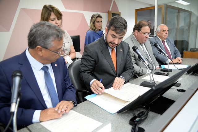 Ao estabelecer critérios para a concessão do benefício, decreto extrapolaria limites