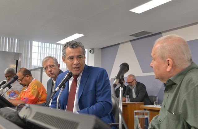 Parlamentares e convidados defenderam mobilização em favor da ampliação do metrô de Belo Horizonte