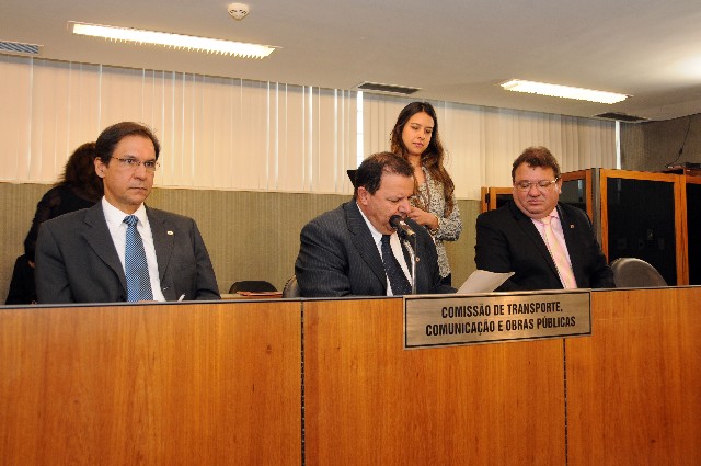 Comissão de Transporte, Comunicação e Obras Públicas - análise de proposições
