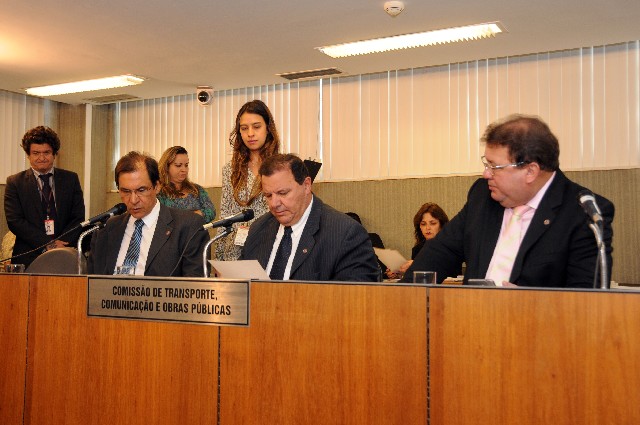 Comissão de Transporte, Comunicação e Obras Públicas - análise de proposições
