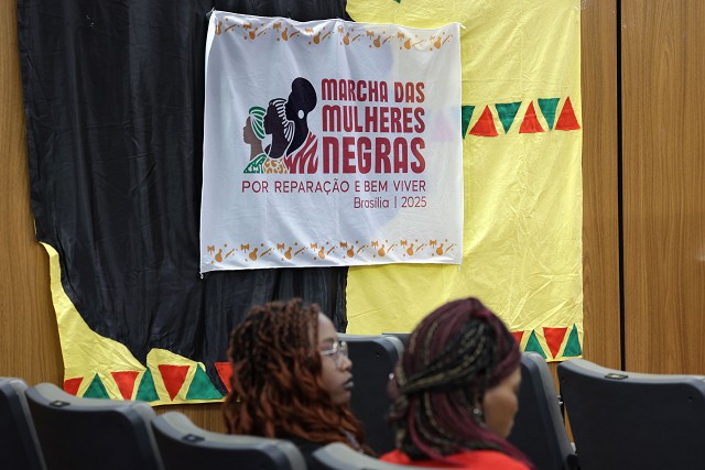 Comissão de Defesa dos Direitos da Mulher - debate sobre a 2ª Marcha Nacional das Mulheres Negras