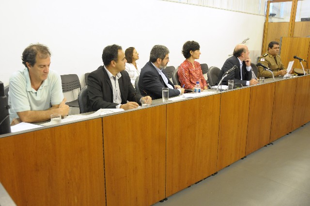 Participantes da reunião destacaram que preconceito com as pessoas em situação de rua é constante