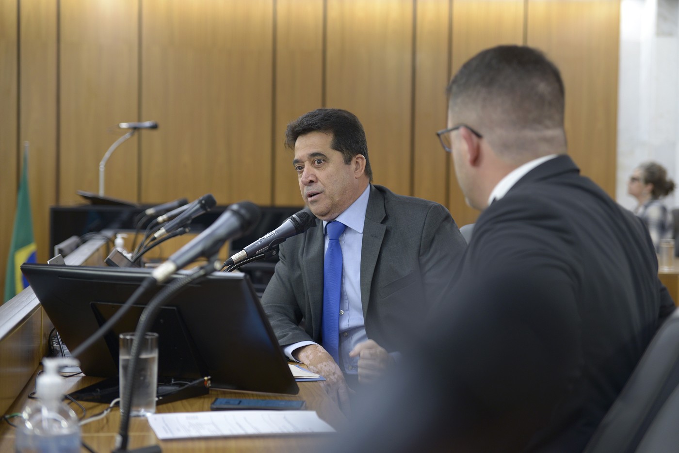 Comissão de Segurança Pública - debate sobre cortes em abastecimento de viaturas policiais