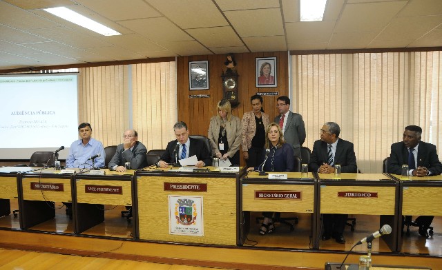 A audiência pública foi realizada na Câmara Municipal de Pedro Leopoldo