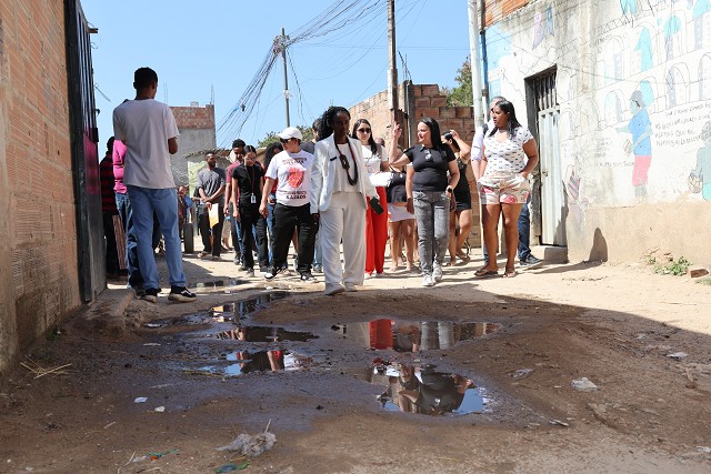 Comissão de Direitos Humanos - visita à Ocupação Vila Esperança