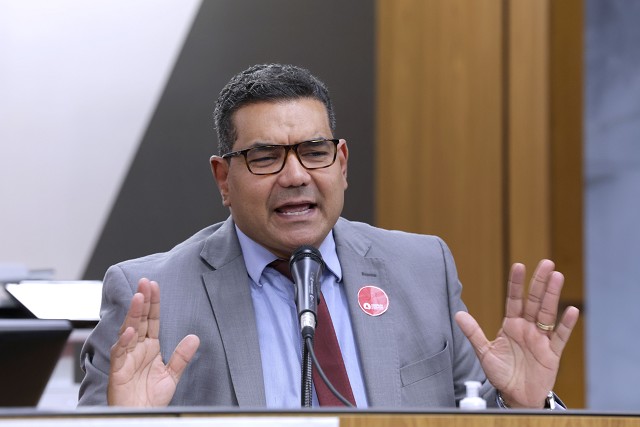 Debate Público - Justiça Socioambiental e Tributária e as Atividades de Mineração - Mesa 2