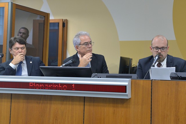 Preocupação dos deputados é com a acessibilidade no transporte coletivo intermunicipal.