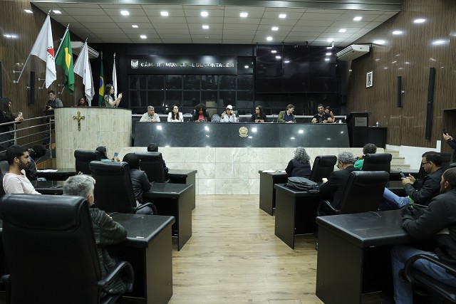 Comissão de Direitos Humanos - debate sobre a falta de acesso à água em Contagem