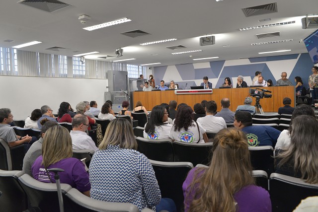 Serviços prestados por esses hospitais já estariam garantindo aumento de expectativa de vida dos pacientes, segundo os representantes das instituições