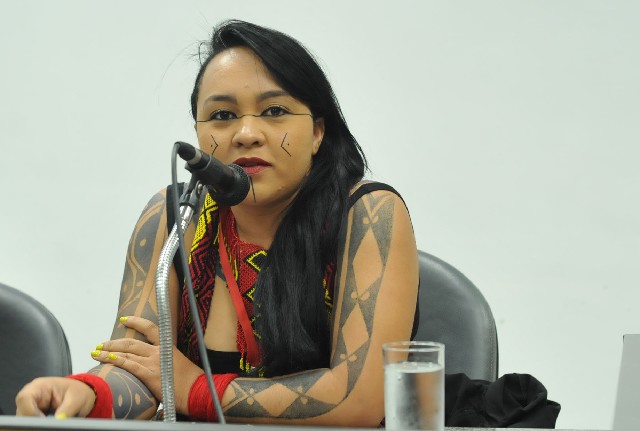 Célia Xacriabá acredita que o desafio é que o sistema não está preparado para a educação indígena