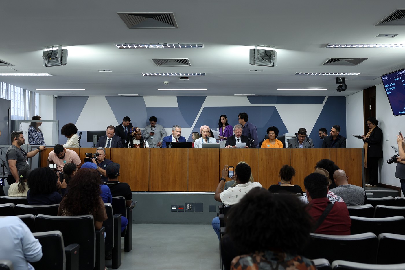 Comissão de Direitos Humanos - debate sobre a violação de direitos humanos ocorrida no caso do assassinato de Laudemir de Souza Fernandes