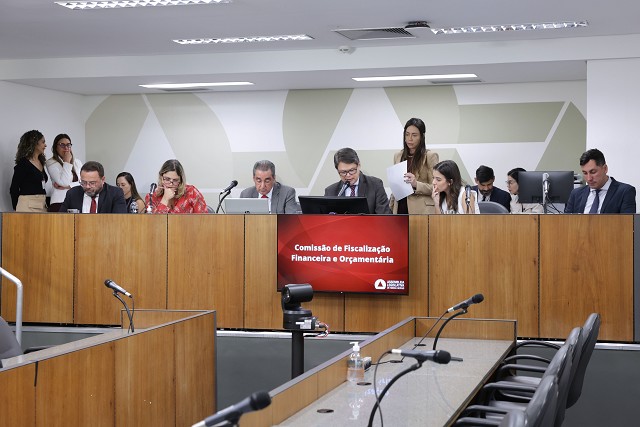 Comissão de Fiscalização Financeira e Orçamentária - análise de proposições