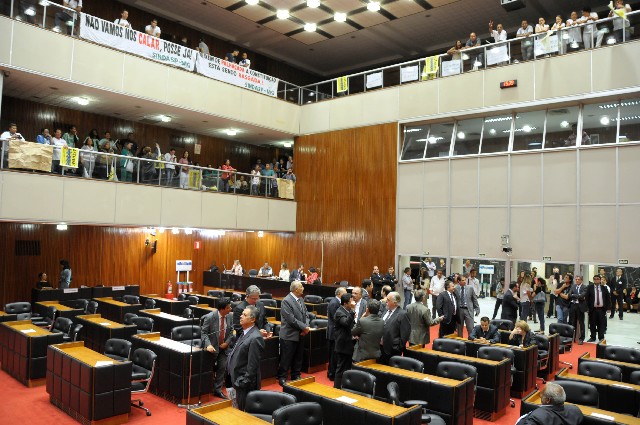 Vizinhos do Mineirão denunciam baderna em dias de jogos - Assembleia  Legislativa de Minas Gerais