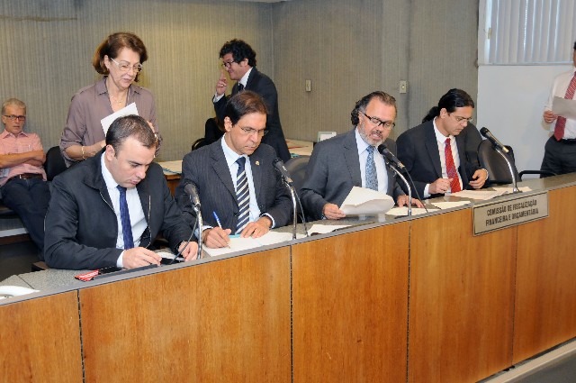 O relator das proposições opinou pela ratificação dos tratamentos tributários diferenciados