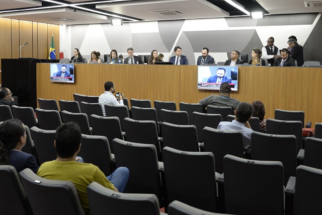Comissão de Esporte, Lazer e Juventude debate o Processo Unificado de Escolha dos Conselhos Tutelares, na forma da Lei nº 12.696, de 2012, que será realizado em todos os municípios mineiros no primeiro domingo de outubro de 2019.