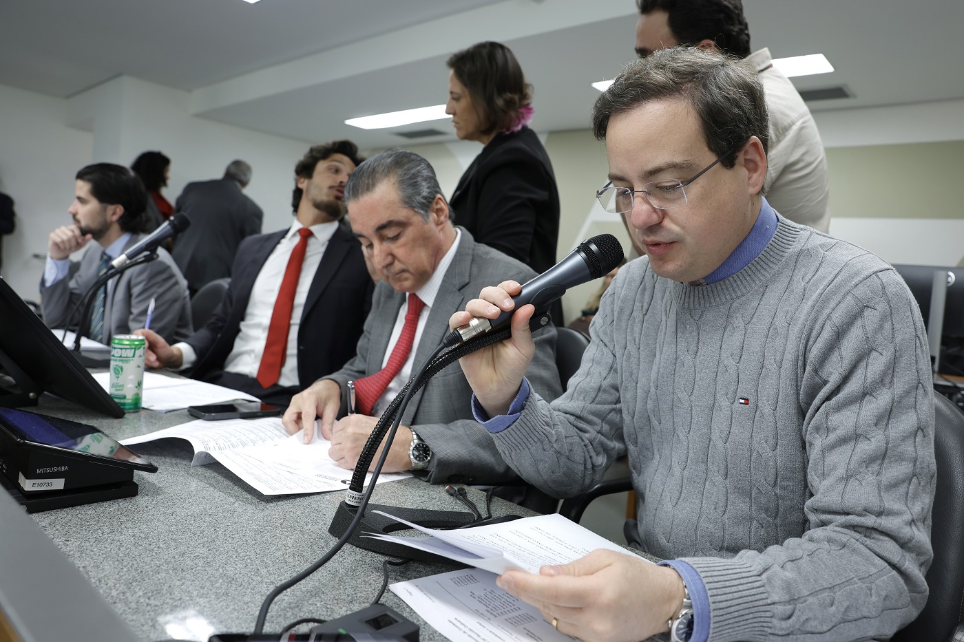 Comissão de Constituição e Justiça - análise de proposições