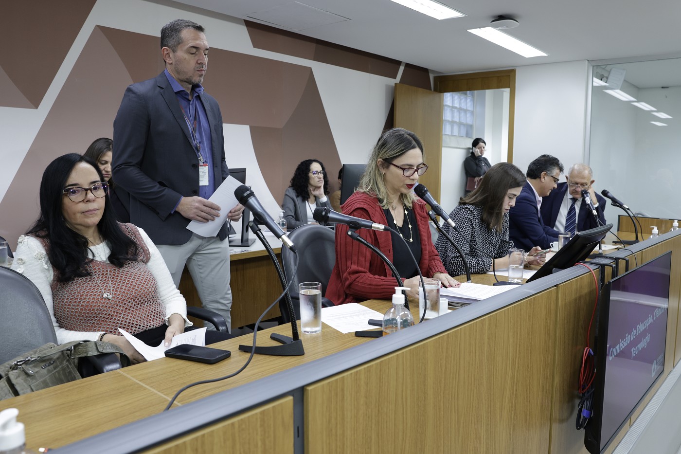 Comissão de Educação, Ciência e Tecnologia - análise de proposições
