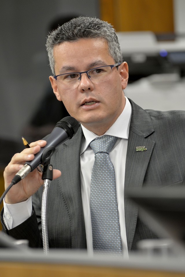 Alexandre Lages pontuou que cooperativismo contribui para diminuir desemprego