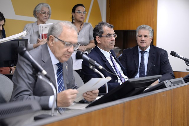 O relator sugeriu aperfeiçoamentos ao PL 877/19