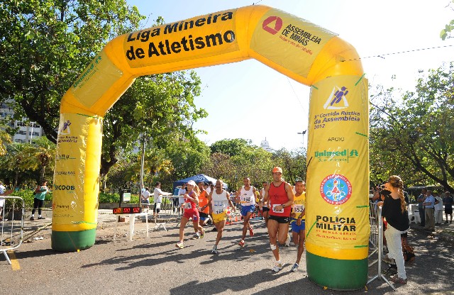 A prova cobre um percurso de 5 quilômetros por ruas do bairro Santo Agostinho