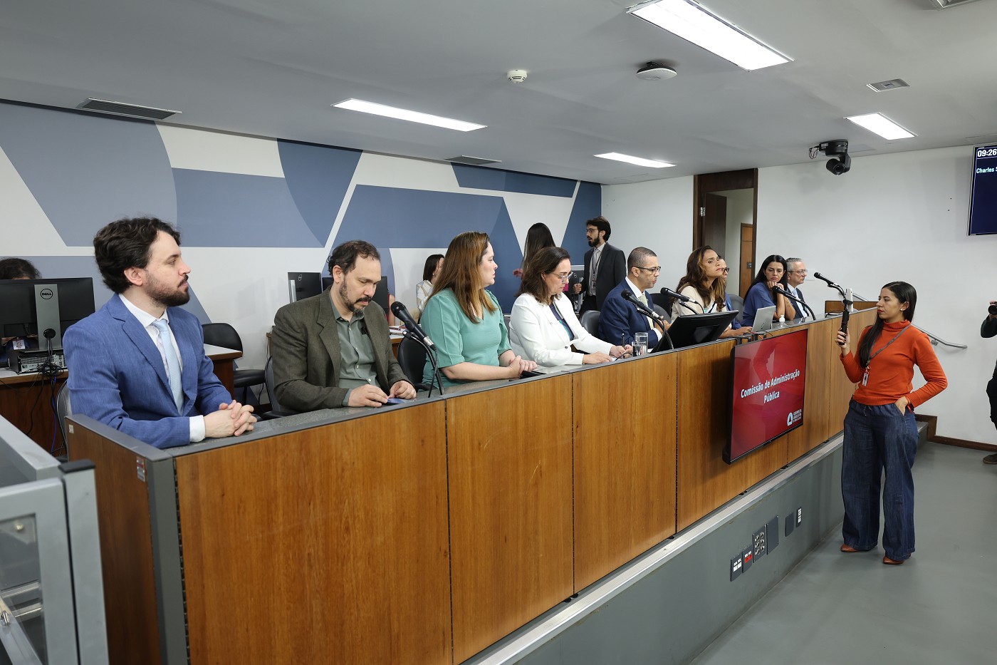 Comissão de Administração Pública - Debater o impacto da Faculdade de Políticas Públicas e Gestão de Negócios Tancredo Neves na formação de gestores no Estado.