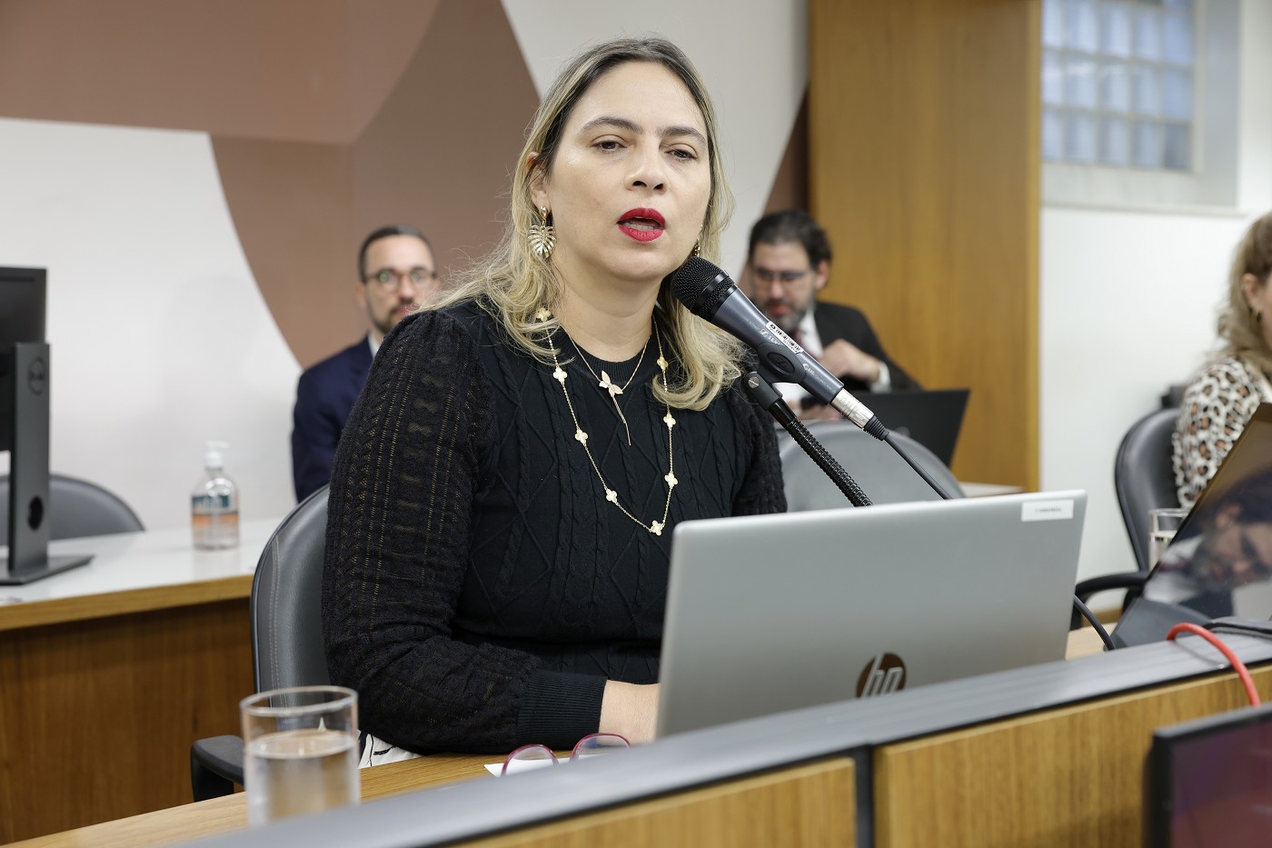 Comissão de Educação, Ciência e Tecnologia - debate sobre fechamento de escola para pessoas com deficiência