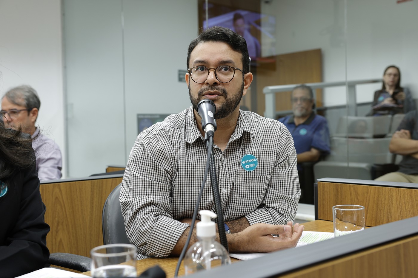 Comissão de Educação, Ciência e Tecnologia - debate sobre fechamento de escola para pessoas com deficiência